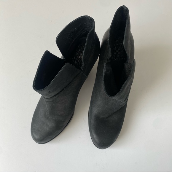 Vince Camuto Black Nubuck Bootie - Size 8.5 - Picture 3 of 8